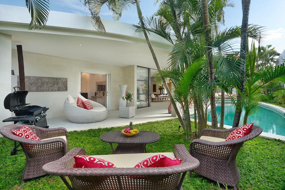 Seminyak White Design Villa Kültér fotó